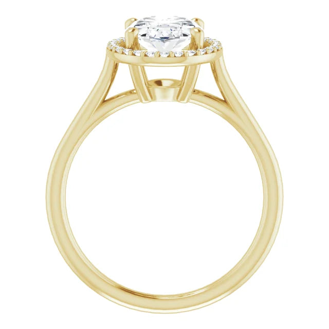 Sophisticated Yellow Gold Oval Engagement Ring with Halo