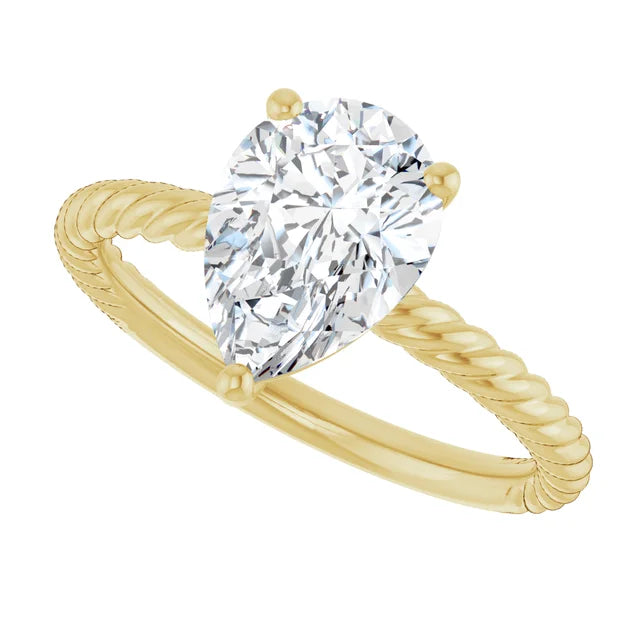 Pear Solitaire Engagement Ring in Yellow Gold 
