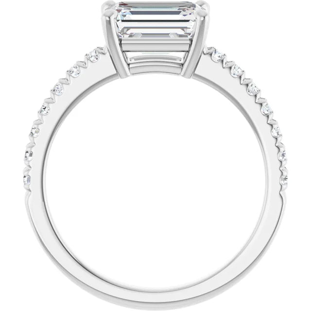 Luxury Emerald Engagement Ring in 2.00 mm white gold solitaire style